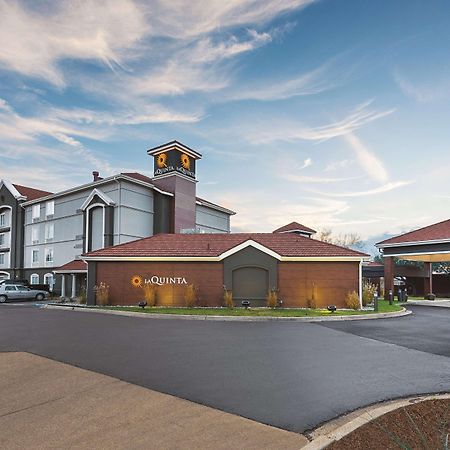 La Quinta By Wyndham Shreveport Airport Hotel Exterior photo